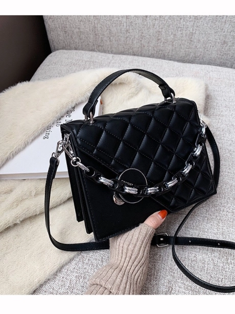 Sling Bag Tas Selempang Handle Stylish MV601446  2 lt1446_idr_110_000_bahan_pu_ukuran_p22xl6xt17cm_berat_0_5kg_ada_talpantalirantai_black