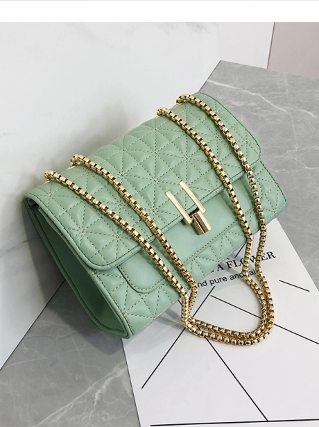 Sling Bag Tas Selempang Stylish Remaja MV601520  2 lt1520_idr_110_000_bahan_pu_ukuran_p22xl9xt17cm_berat_0_5kg_talirantai_green