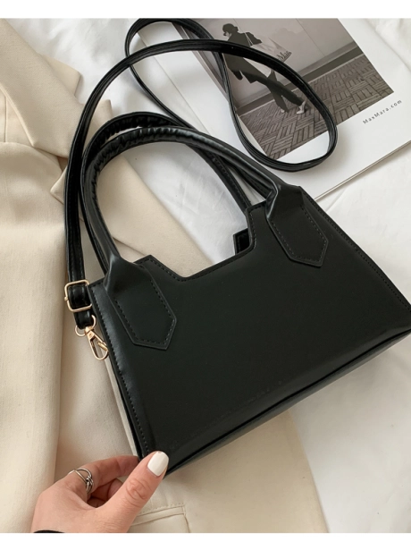 Hand Bag Tas Hand Bag Stylish Classic MV601571  4 lt1571_idr_84_000_bahan_pu_ukuran_p23xl7xt19cm_berat_0_4kg_ada_talpan_black