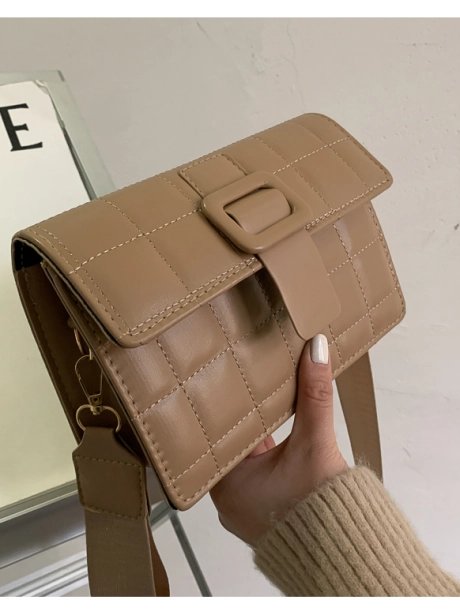 Sling Bag Tas Selempang Remaja Fashion MV601901  3 ~item/2021/10/2/lt1901_sale_idr_50_000_bahan_pu_ukuran_p20xl7xt14cm_berat_0_3kg_ada_talpan_khaki