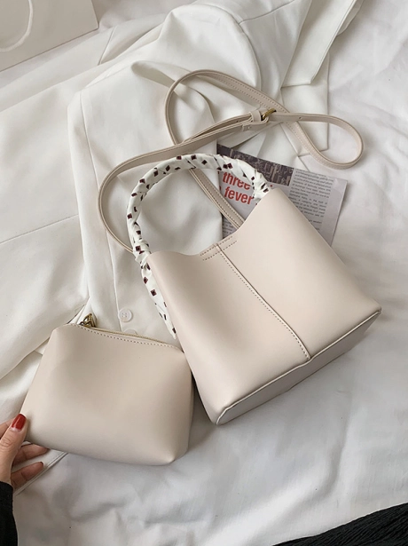 Sling Bag Tas Selempang Bucket 2IN1 Elegant Cantik MV303146  1 ~item/2021/10/8/bq3146_beige_idr_118_ooo_bahan_pu_ukuran_t17xp18xl13cm_berat_0_5kg_include_tali_panjang