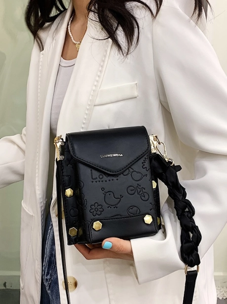 Sling Bag Tas Sling Phone Fashion Elegant Kekinian MV111878  7 ~item/2021/11/24/gt1878_detail_idr_110_000_bahan_pu_ukuran_p16xl10xt16cm_berat_380gram_6