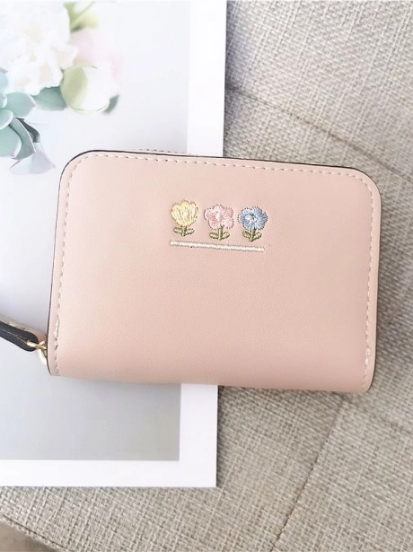 Wallets and Accessories Dompet Kartu Fashion Stylish Kekinian MV701365  2 ~item/2021/11/24/jtf1365_idr_52_000_material_pu_size_l13xh11xw2_5cm_weight_150gr_color_pink