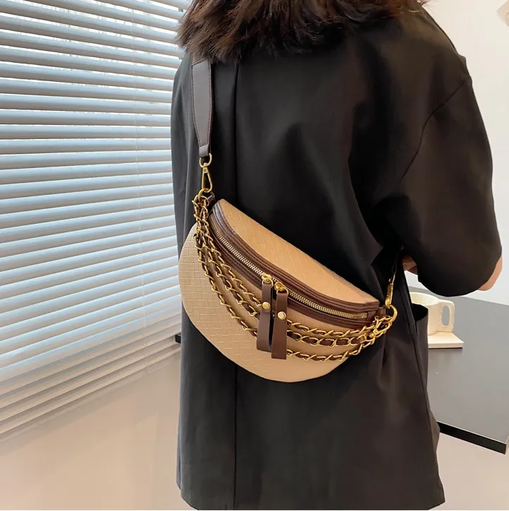 Ukuran store sling bag