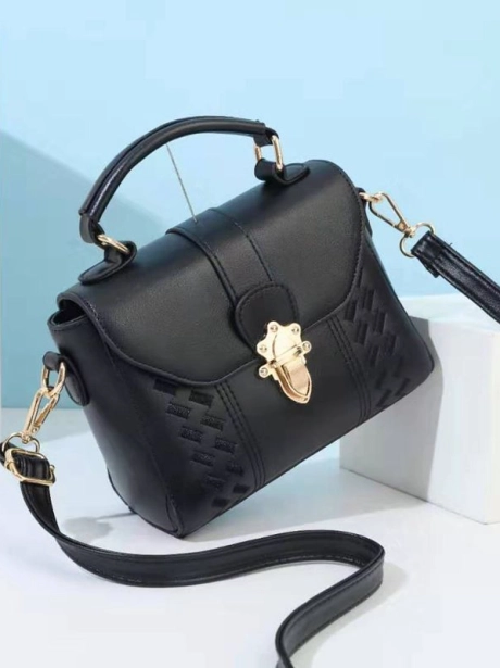 Hand Bag Hand Bag Fashion Stylish Elegant MV303132  5 ~item/2021/9/25/bq3132_black_idr_118_ooo_bahan_pu_ukuran_t15xp20xl10cm_berat_0_6kg_include_tali_panjang