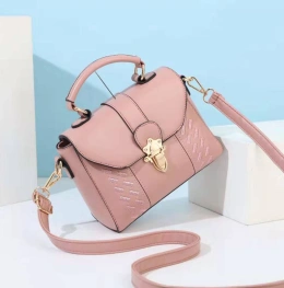 Hand Bag Hand Bag Fashion Stylish Elegant MV303132  ~item/2021/9/25/bq3132 pink idr 118 ooo bahan pu ukuran t15xp20xl10cm berat 0 6kg include tali panjang