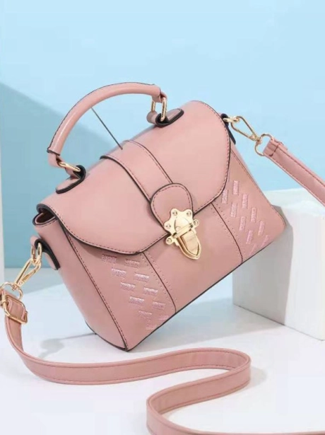 Hand Bag Hand Bag Fashion Stylish Elegant MV303132  1 ~item/2021/9/25/bq3132_pink_idr_118_ooo_bahan_pu_ukuran_t15xp20xl10cm_berat_0_6kg_include_tali_panjang