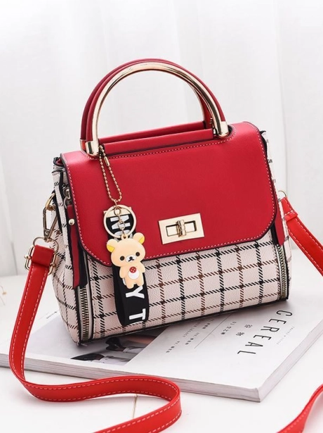 Hand Bag Hand Bag Fashion Cantik Elegant MV701024  4 ~item/2021/9/29/jtf1024_idr_68_000_material_pu_size_l20xh15xw11cm_weight_600gr_color_red