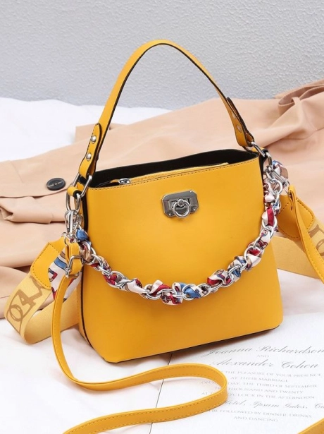 Sling Bag Tas Selempang Bucket Stylish Elegant MV7049880  2 ~item/2022/1/5/jt49880_idr_165_000_material_pu_size_l21xh19xw11cm_weight_600gr_color_yellow