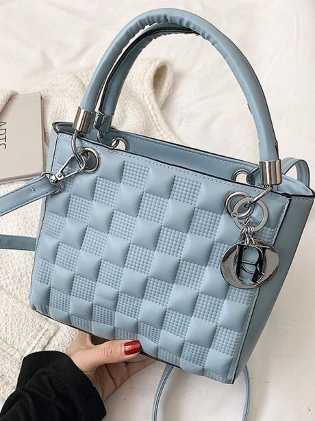 Hand Bag Hand Bag Classic Fashion Kekinian MV805386  3 ~item/2022/2/8/sale_elj_5386_blue_pu_leather_20x6x18cm_0_45g_mendapatkan_tali_panjang_idr_90_000