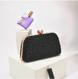 Wallets and Accessories Clutch Pesta Fashion Kekinian MV111950  ~item/2022/7/11/72c284a74fd494edcbe897c7c0774e65