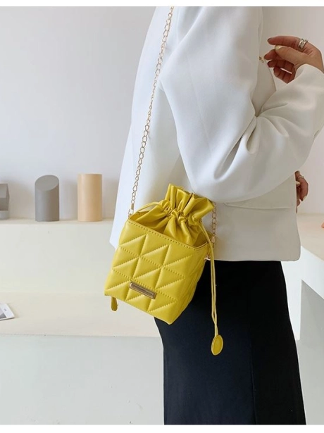 Sling Bag Tas Selempang Mini Serut Import Terbaru MV708835  7 ~item/2022/9/28/jtf8835_idr_55_000_material_pu_size_l11xh11xw11_5cm_weight_300gr_color_yellow