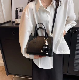 Sling Bag Tas Selempang Fashion Simple Polos MV303648  ~item/2023/6/22/id 11134201 7qul3 lhtwowzq7cbi48